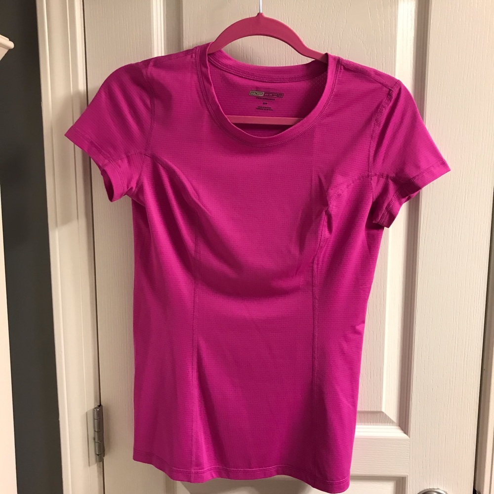 Express Core Performance Workout Top